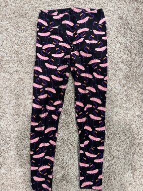 LuLaRoe purple flamingos with pink tutu leggings black background OS fits 2-10